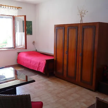 Apartment Nev - 20m From The Sea *